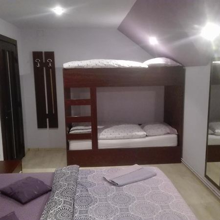 Casa De Vacanta Silvia Vărmaga Zewnętrze zdjęcie