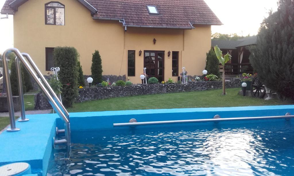 Casa De Vacanta Silvia Vărmaga Zewnętrze zdjęcie