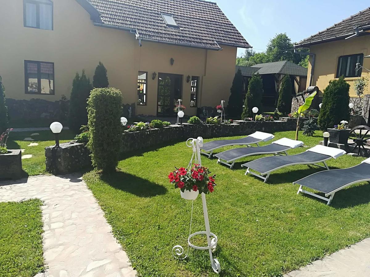 Casa De Vacanta Silvia Vărmaga Zewnętrze zdjęcie