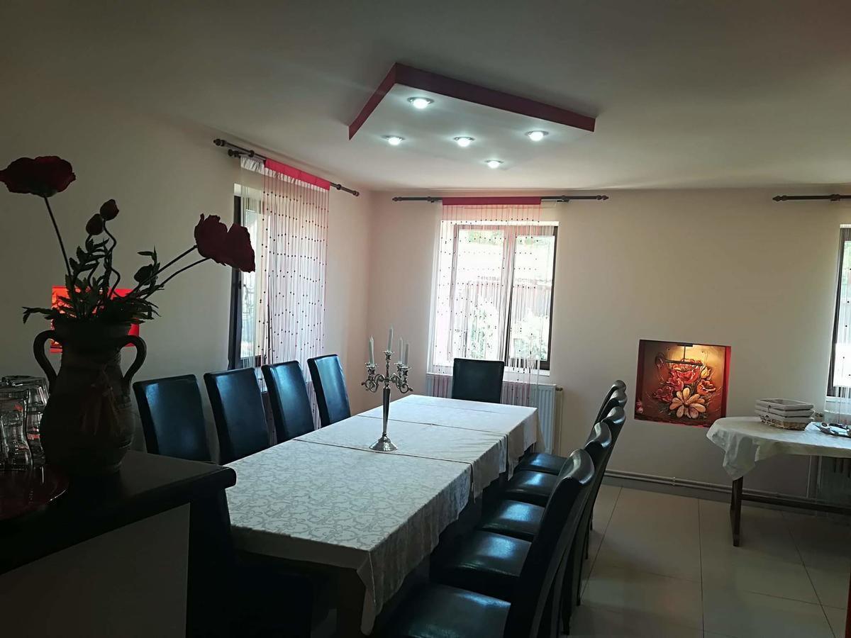 Casa De Vacanta Silvia Vărmaga Zewnętrze zdjęcie